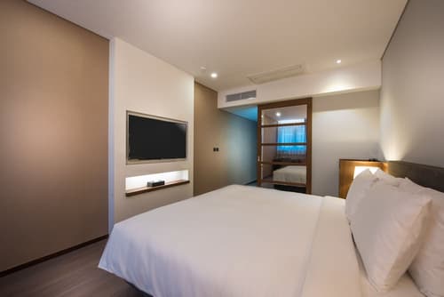 ENA Suite Hotel Namdaemun, Room