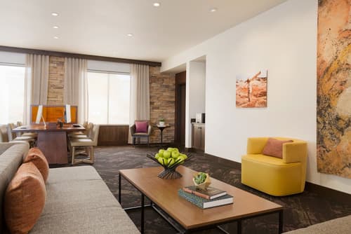 Hyatt Place Page Lake Powell, Interior entrance