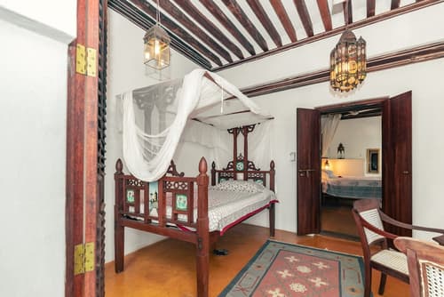 Kijani Hotel