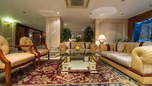Akar International Hotel, Lobby sitting area
