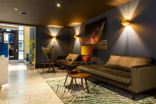 The James Hotel Rotterdam, Reception