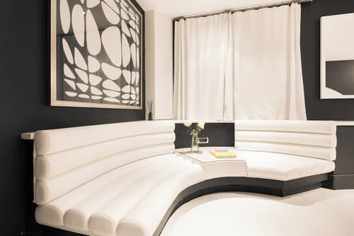 La França Travellers, Room