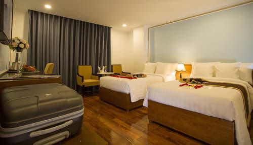 Huong Sen Annex Hotel, Room