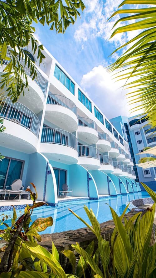 Harbor Club St. Lucia, Curio Collection by Hilton