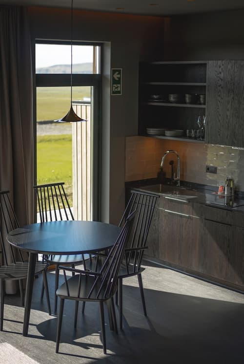 Black Beach Suites, Room