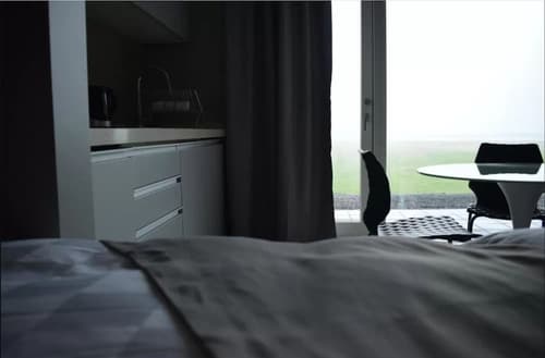 Black Beach Suites, Room