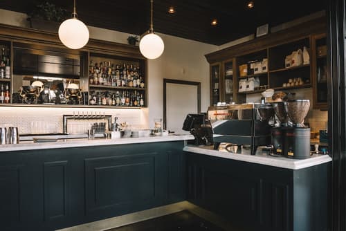 The Ramble Hotel, Dining