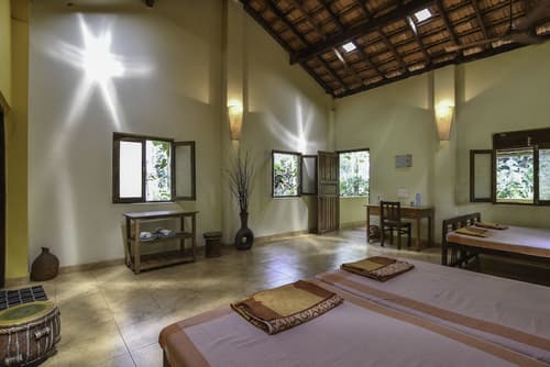 Dudhsagar Plantation, Room