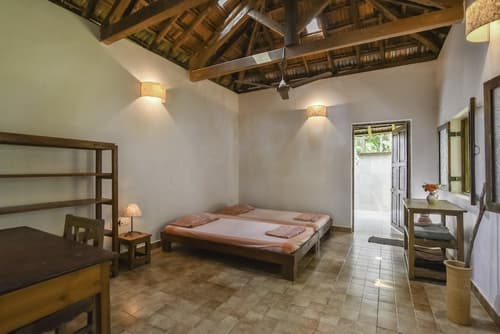 Dudhsagar Plantation, Room