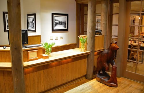 National Park Inn, Reception