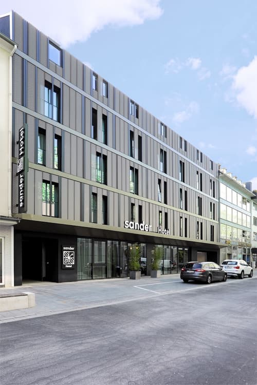 sander Hotel