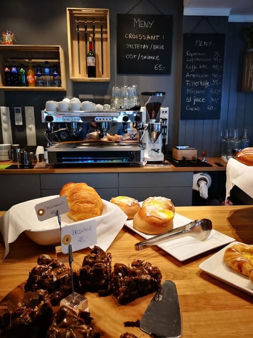 Henningsvær Guesthouse, Coffee service
