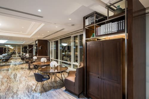 Braira Al Wezarat, Primary image