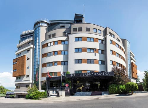 Hotel Panoramika, Primary image