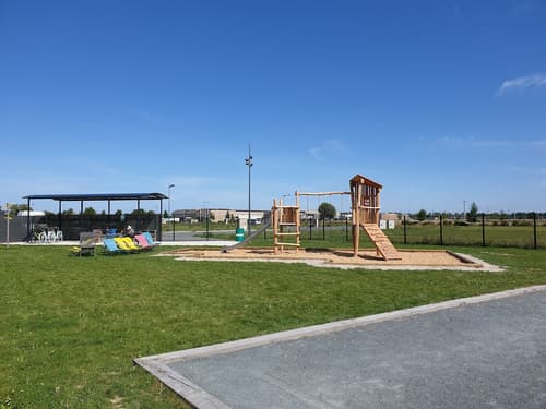 ibis Pontorson Baie du Mont-Saint-Michel, Children's play area - outdoor