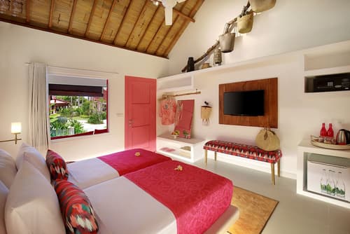 PinkCoco Gili Air - Constant Surprises & for Cool Adults Only