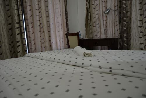 Florida Executive Inn, Room