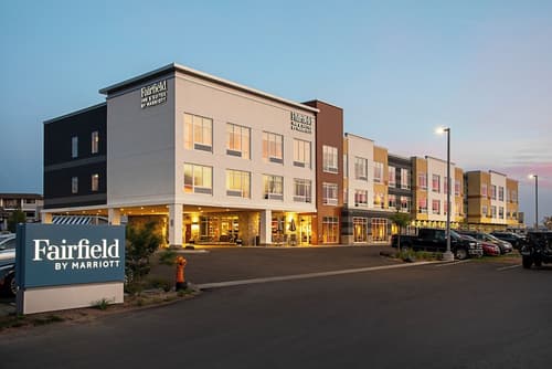 Fairfield Inn & Suites by Marriott Duluth Waterfront, Room