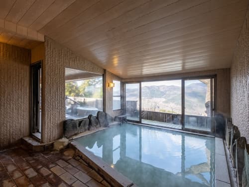 Shirayu no Yado Yamadaya, Hot springs