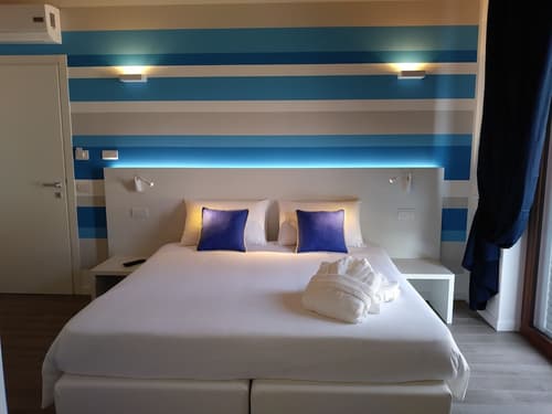 Stella del Garda, Room