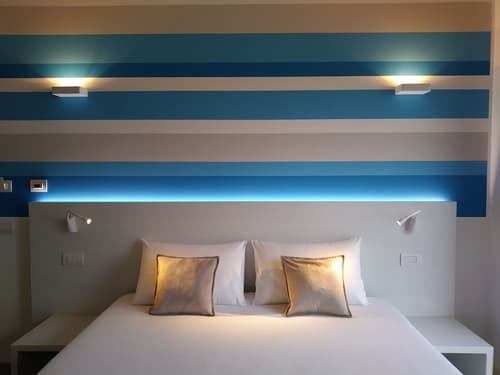 Stella del Garda, Room