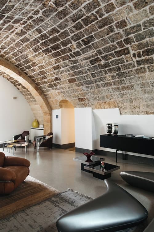 Palazzo De Noha, Reception