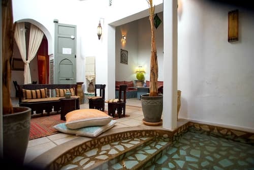 Riad Safir, Lobby lounge