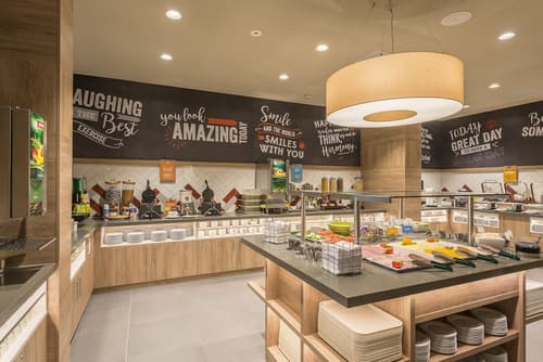 Hampton by Hilton Frankfurt City Centre East, Breakfast buffet