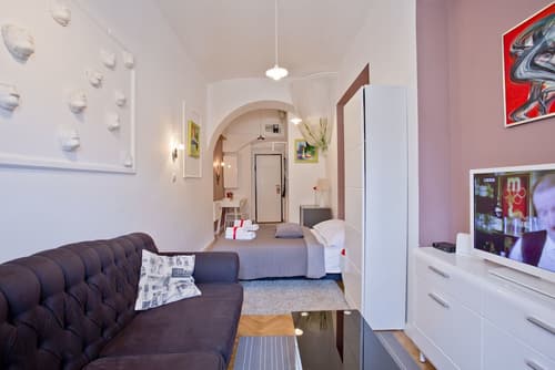 Rooms Zagreb 17, Room