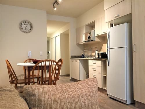 Urbana Suites & Studios 440