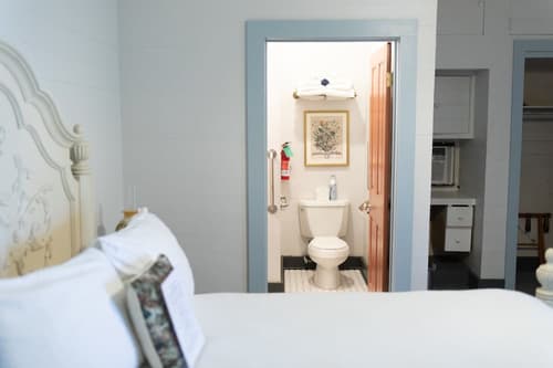 Mouton Plantation, Room