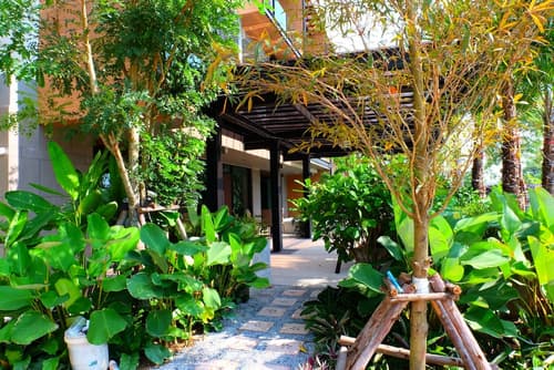 The Glory Gold Hotel, Front of property