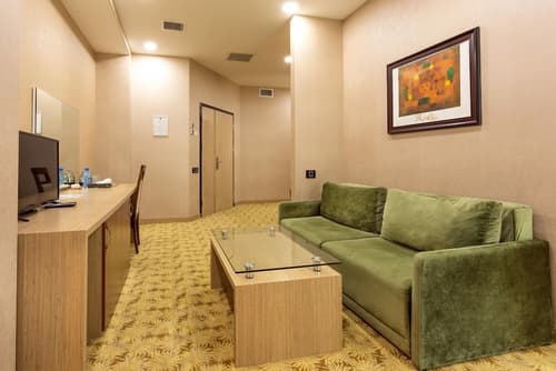 West Shine Hotel, Room