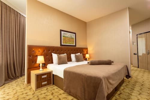 West Shine Hotel, Room