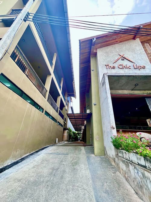 The Chic Lipe - Hostel, Front of property