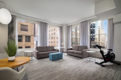 EVEN Hotel Pittsburgh Downtown by IHG, Room