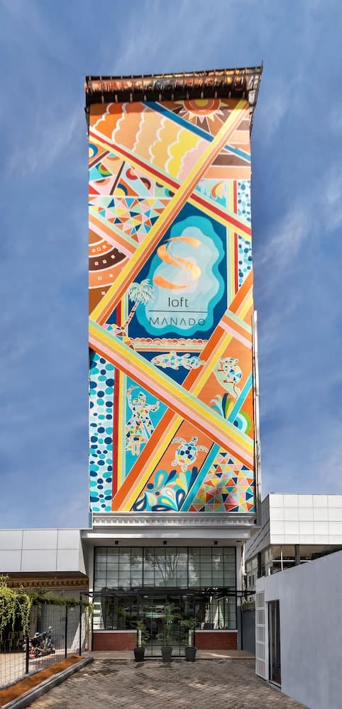 S Loft Manado, Front of property