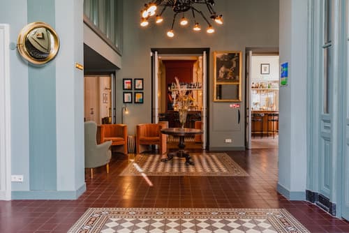 Hotel Mercier, Lobby