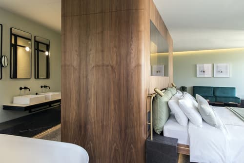 Perianth Hotel, a member of Design Hotels, Room