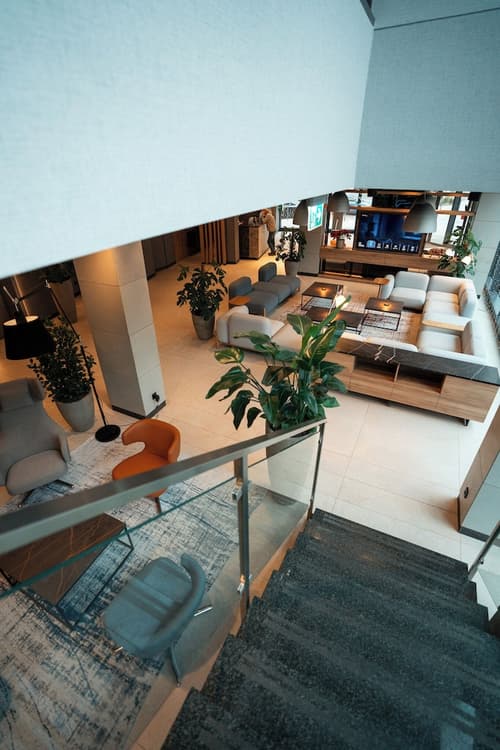 Q Hotel Plus Wroclaw, Lobby sitting area