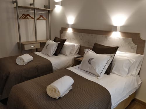 Patios del Orfebre, Room