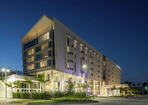 DoubleTree by Hilton Miami - Doral, FL, Primary image