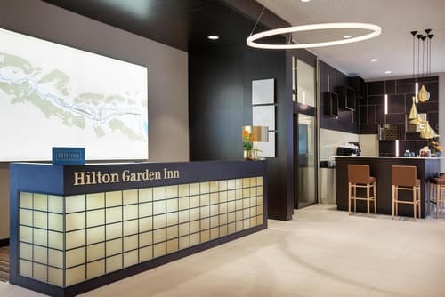 Hilton Garden Inn Zurich Limmattal, Reception
