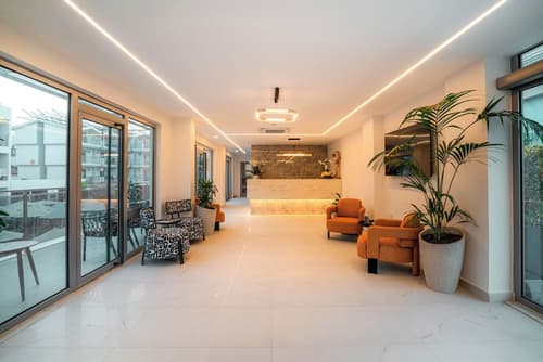 Victoria Princess Hotel