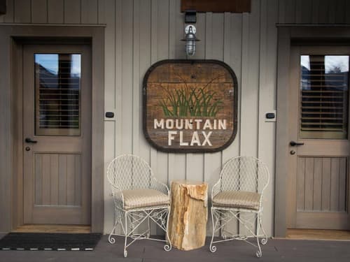 Headwaters Glenorchy Eco Lodge, Room