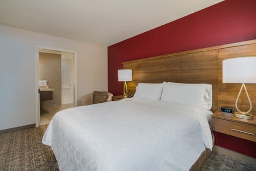 Staybridge Suites Anchorage by IHG, Room