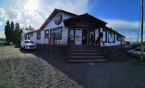 Folk Hostel, Front of property