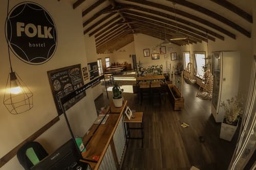 Folk Hostel, Reception