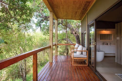 Kingfisher Creek Safari Lodge
