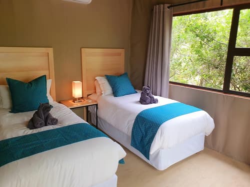 Kingfisher Creek Safari Lodge, Room
